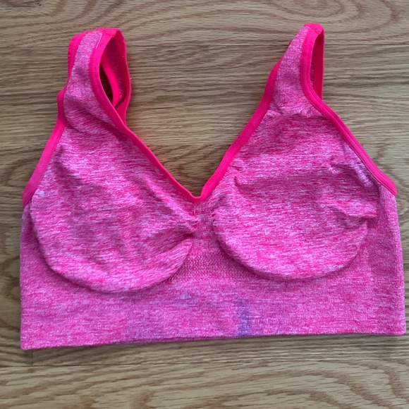 *2* Hanes Get Cozy + *1* Vermilion Sport Bras (M) - Picture 7 of 16